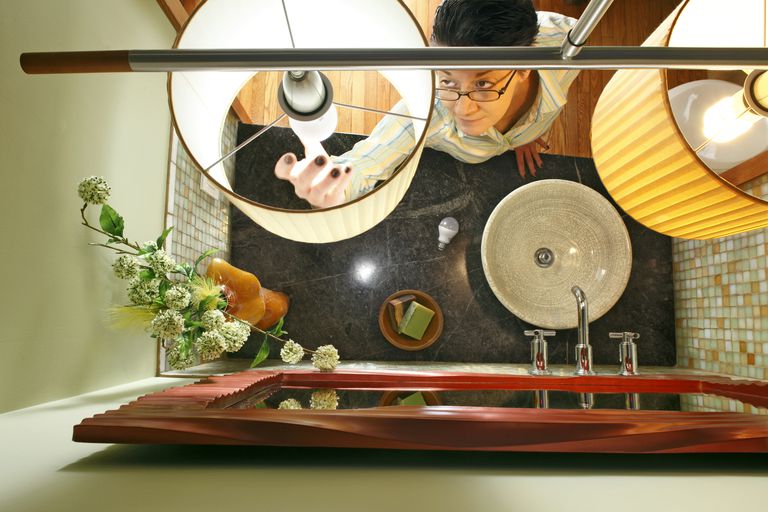 Những mẹo "nhỏ nhưng có võ" giúp bạn giảm hóa đơn tiền điện