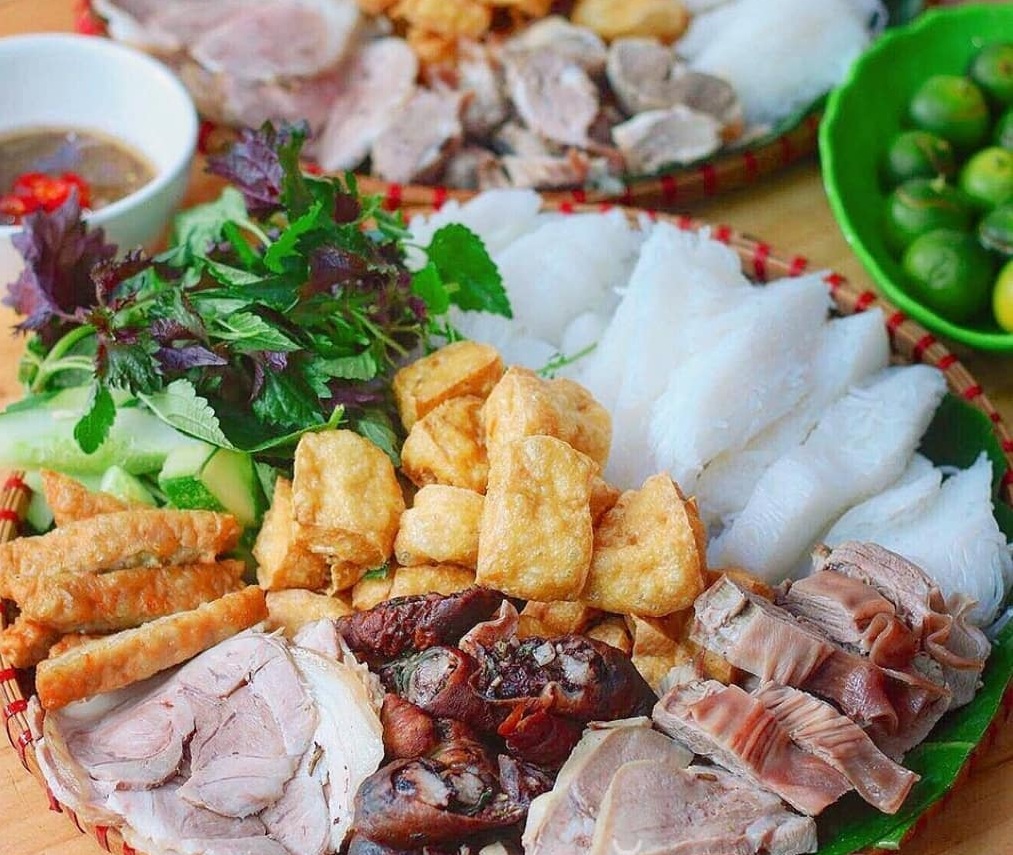 7 quán bún đậu mắm tôm ngon cho người không biết 'trưa nay ăn gì' ở Hà Nội