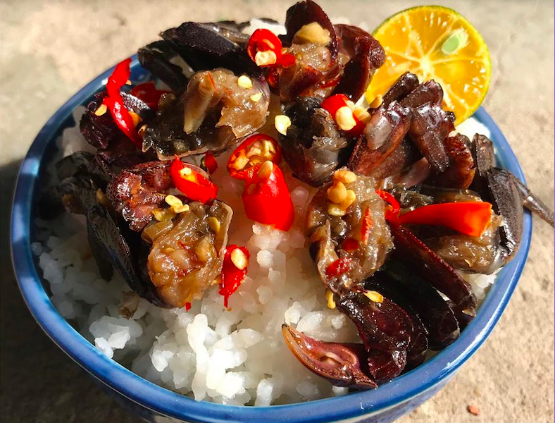 Ba khía trộn - món ăn ngon trứ danh miền Tây làm hao cơm tốn gạo