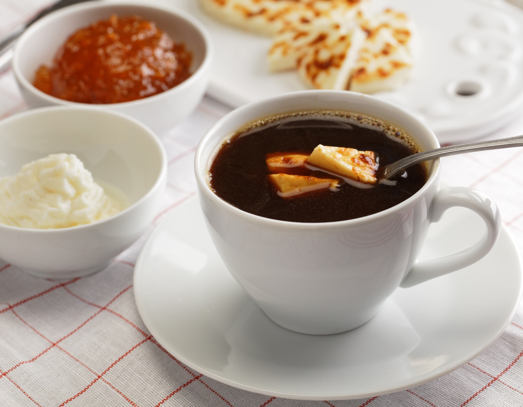 Khám phá 6 món cà phê độc lạ trên thế giới, một trong đó là của Việt Nam