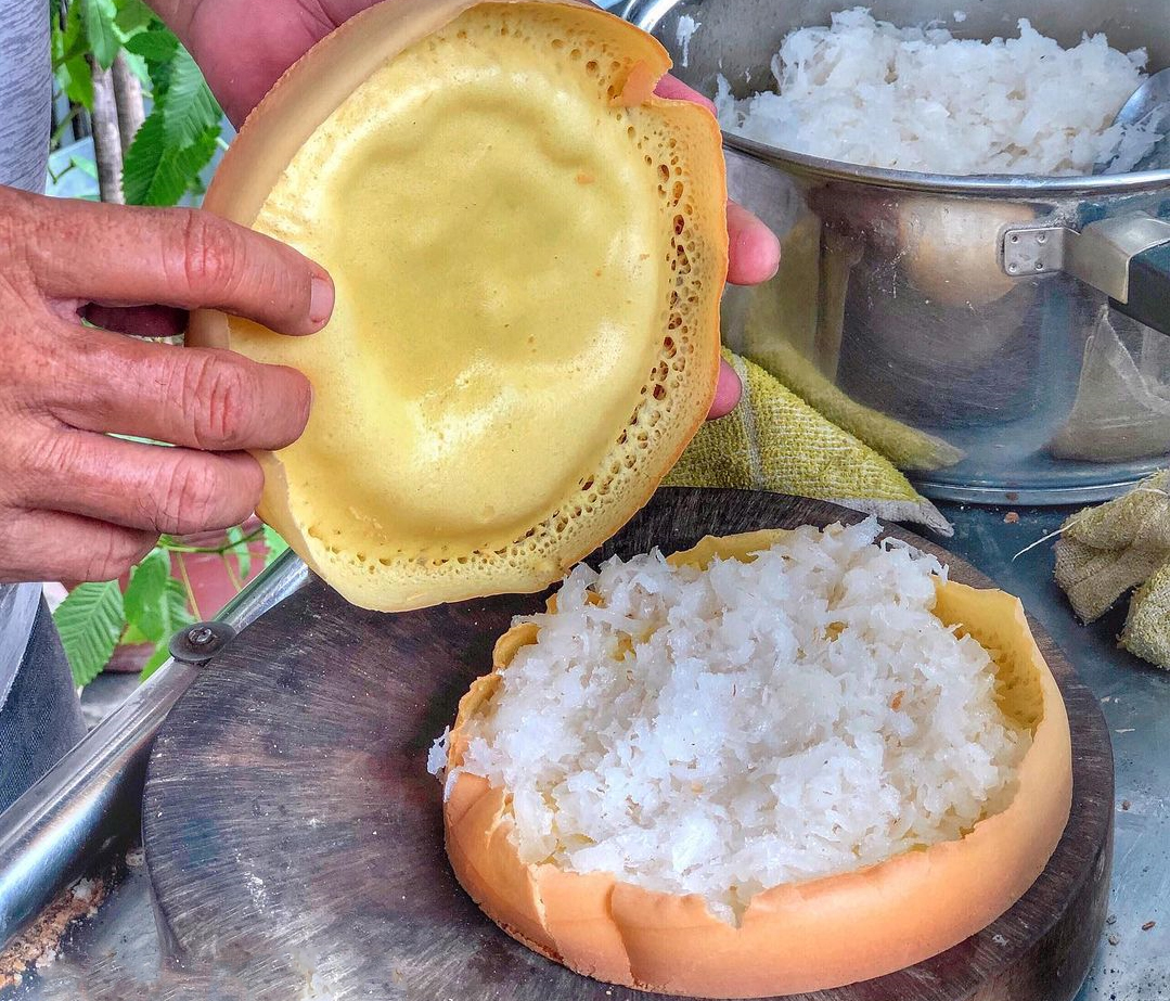 Xe bánh dừa cadé hơn 40 năm rong ruổi mọi ngóc ngách tại Sài Gòn