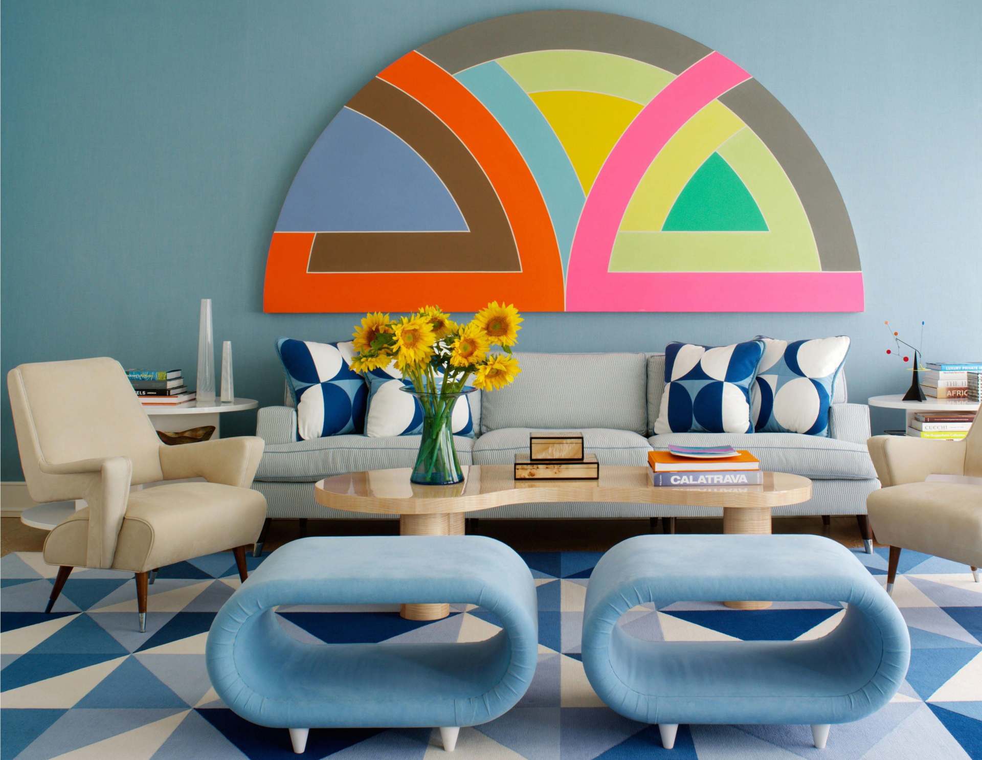 Biến sofa thành tâm điểm phòng khách nhờ bức tường phía sau cực chất