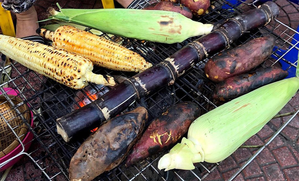 Đông Hà Nội lạnh thế này mà không ăn 10 món ăn vặt nóng hổi này thì phí quá