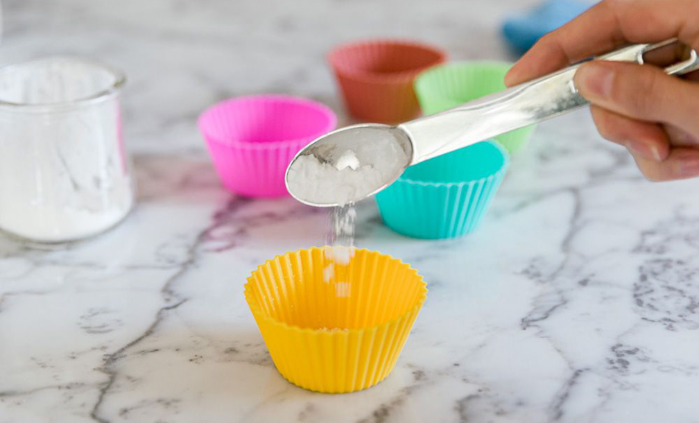 Cách làm sạch những vết bẩn cứng đầu trên đồ dùng silicone hiệu quả