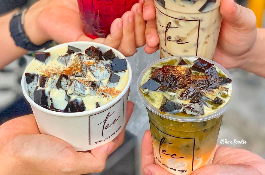 Tiệm trà sữa sương sáo nhiều vị, giá bình dân ở quận 1, Sài Gòn