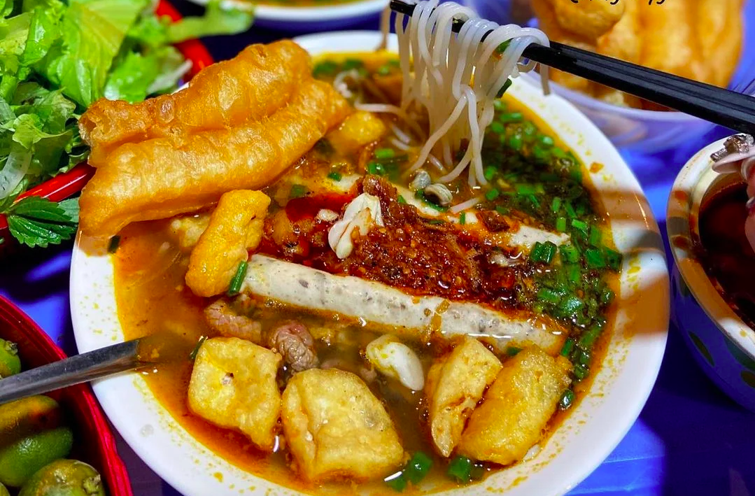 4 quán bún riêu ngon ở Hà Nội để giải ngấy sau những ngày cỗ Tết triền miên