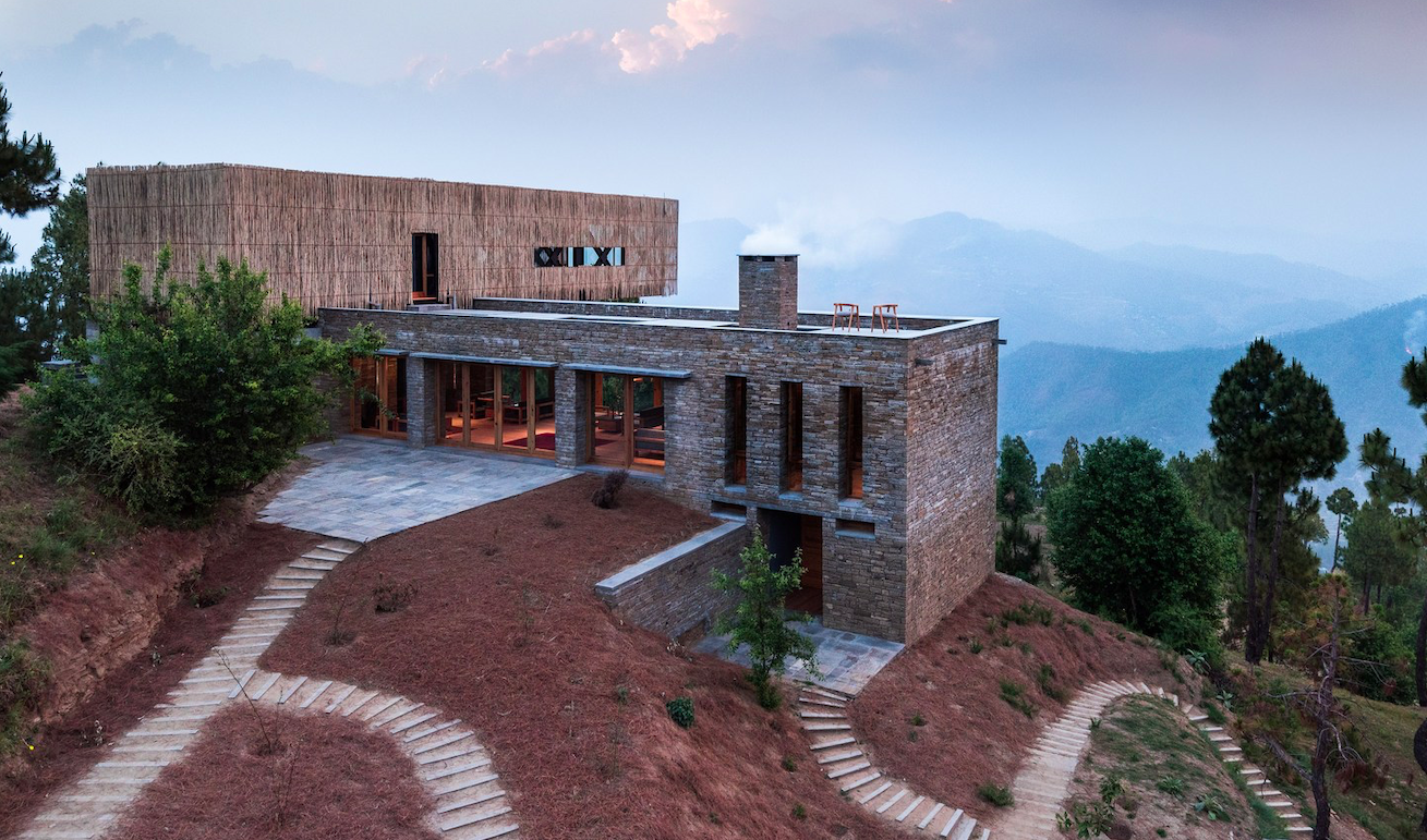 Kumaon, khách sạn đẹp như mơ thấm đẫm văn hoá bản địa trên dãy núi Himalaya