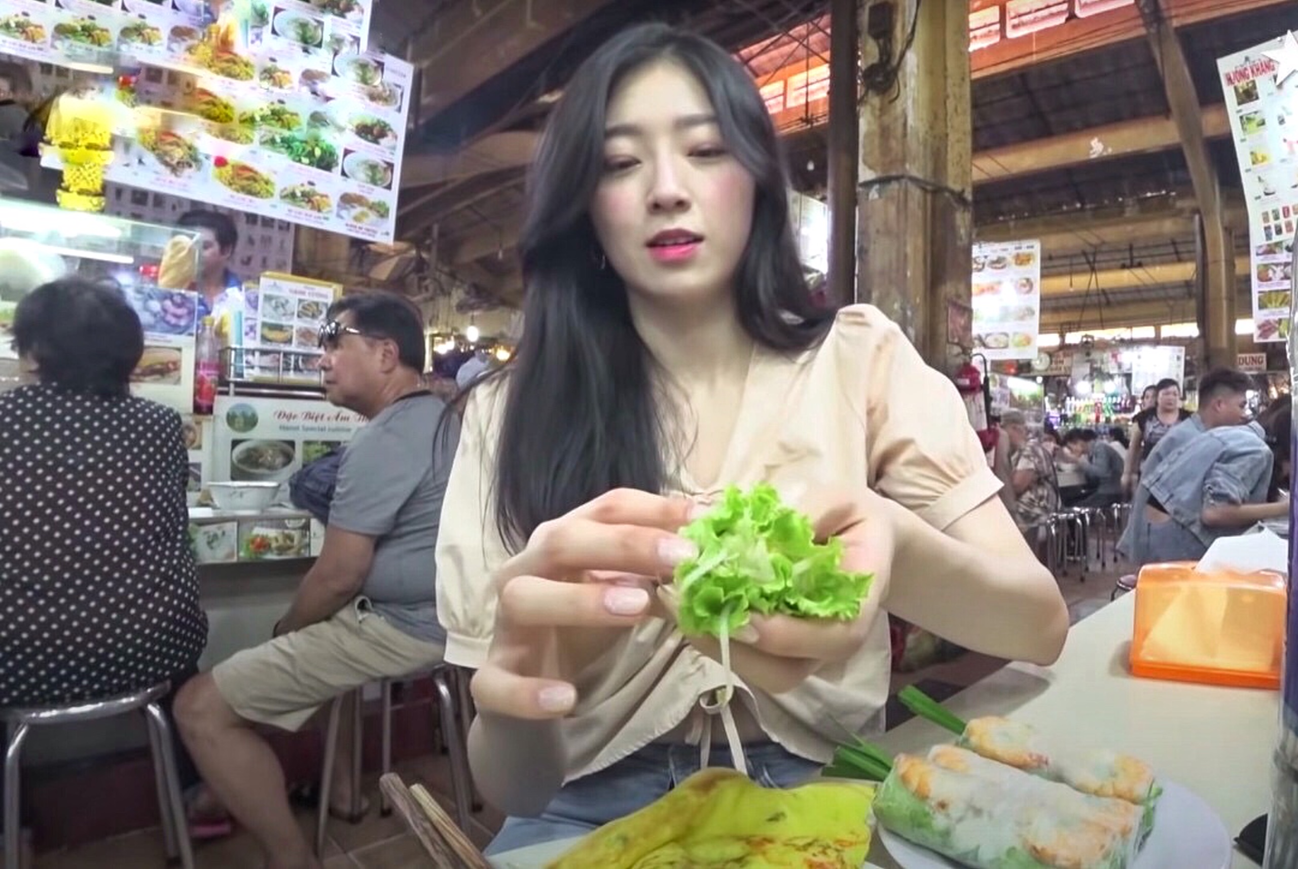 6 món ăn đường phố Việt Nam khiến thực khách Hàn say như điếu đổ