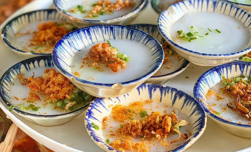 9 món ngon khiến hẻm ẩm thực 284 Lê Văn Sỹ là thiên đường ăn uống ở quận 3