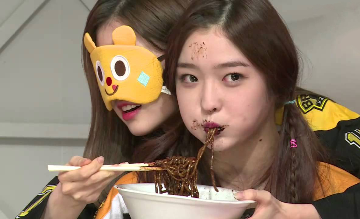 Mì tương đen Jajangmyeon, món mì gắn liền với mọi dấu mốc lớn của người Hàn