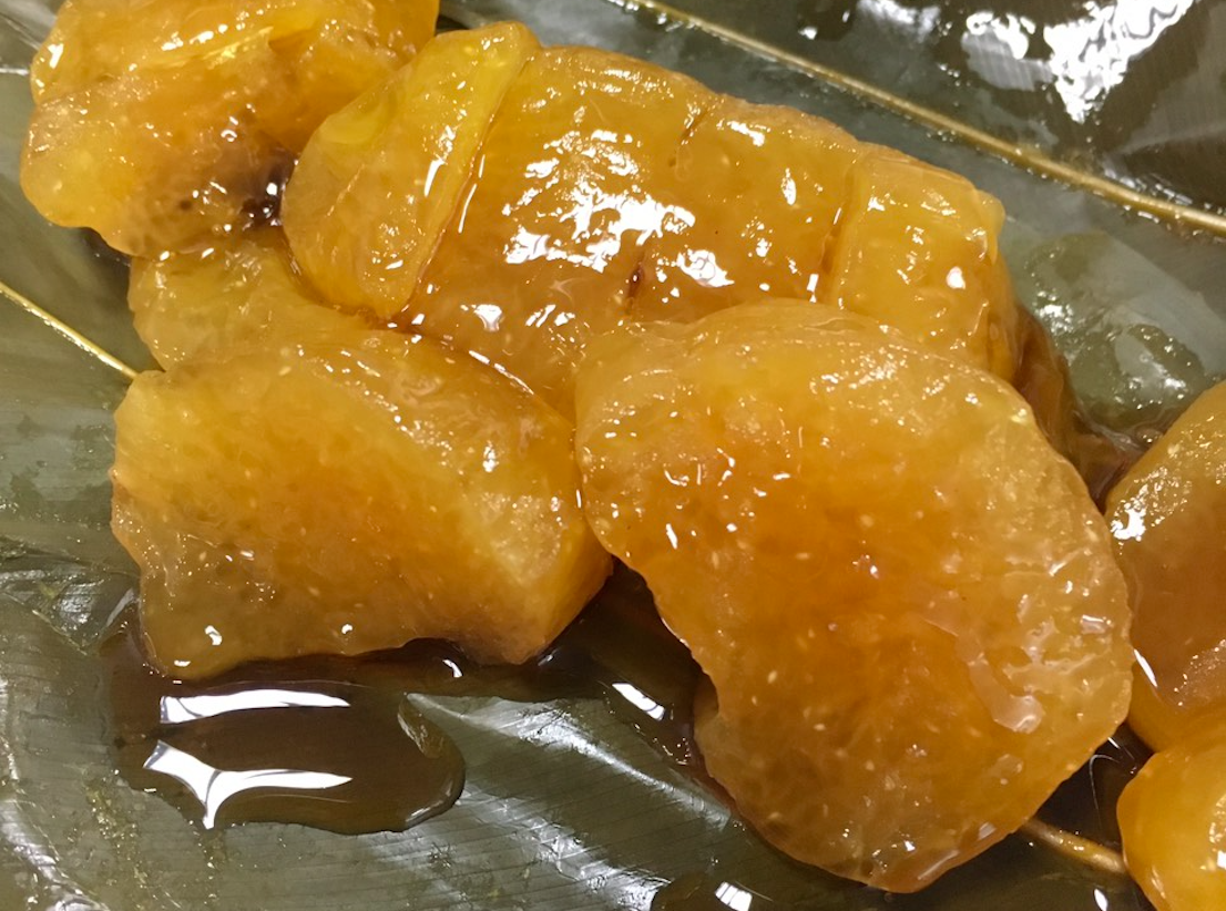 Bánh tro, món bánh dù giàu dù nghèo ai cũng sắm nhân ngày Tết Đoan Ngọ