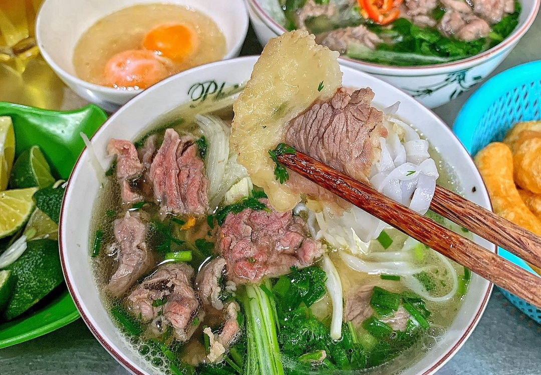 22/6, hàng quán Hà Nội mở lại, bạn sẽ ăn món ngon gì đầu tiên cho bõ thèm?