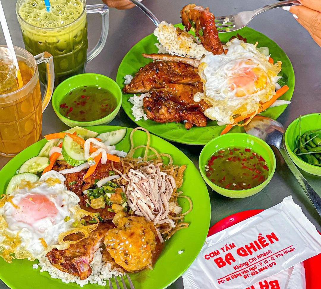 Báo Tây gợi ý 9 món ăn ngon nên nếm thử cho hết khi đến Việt Nam