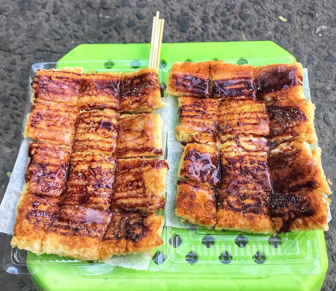 Bánh chuối Thái Lan phủ Milo, biến tấu bánh chuối hấp dẫn người Sài Gòn