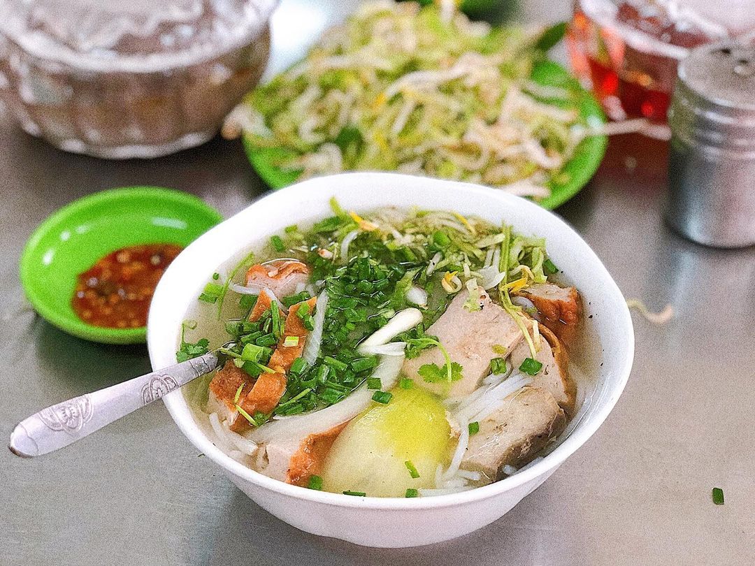 Bún cá dầm, món đặc sản bình dân giúp hoàn thiện chuyến du lịch Nha Trang