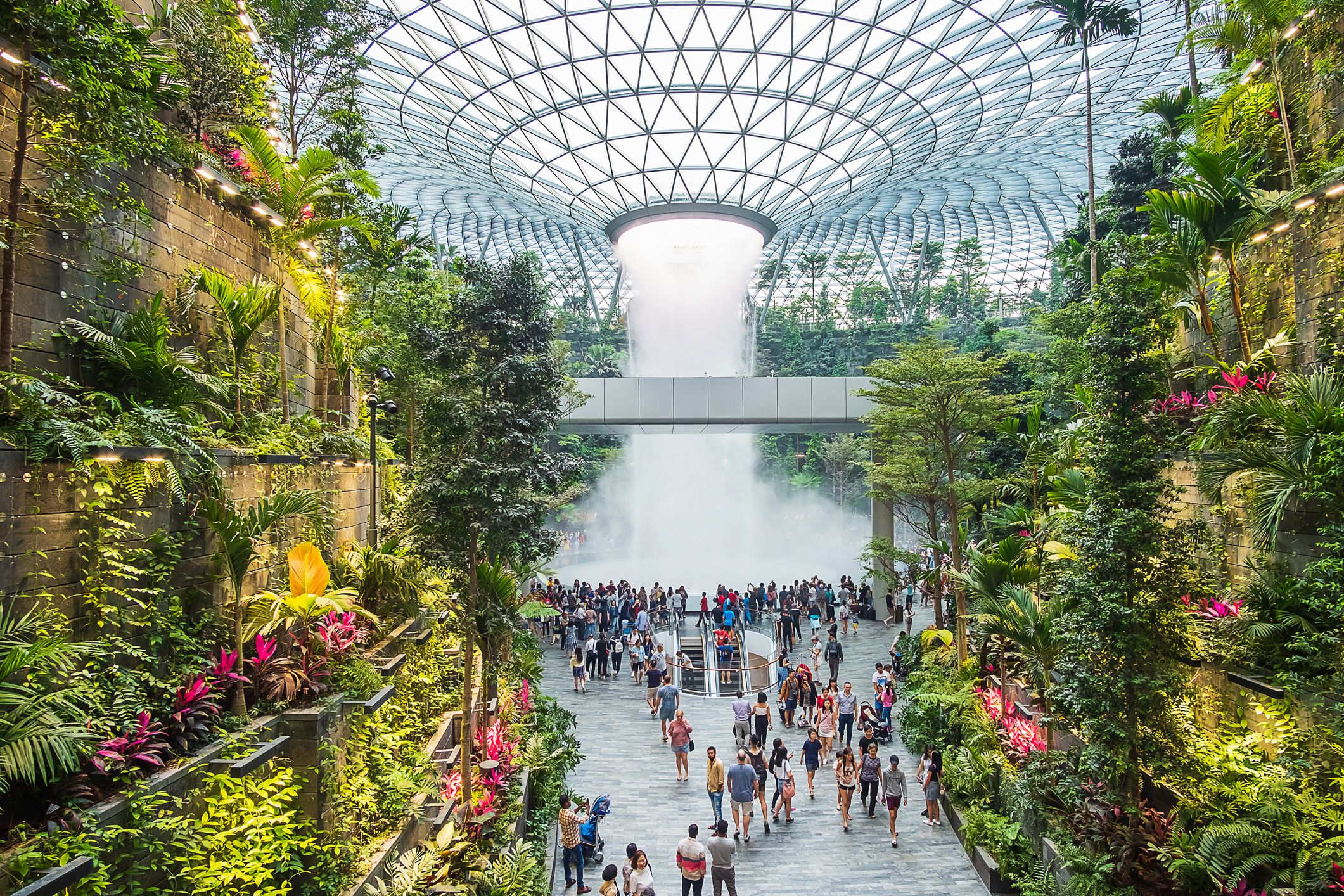 8 trải nghiệm khiến bạn quên đi việc chờ đợi ở sân bay Changi, Singapore