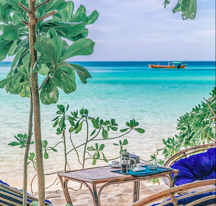 Koh Rong Samloem, hòn đảo ít điện nhưng được ví như thiên đường ở Campuchia