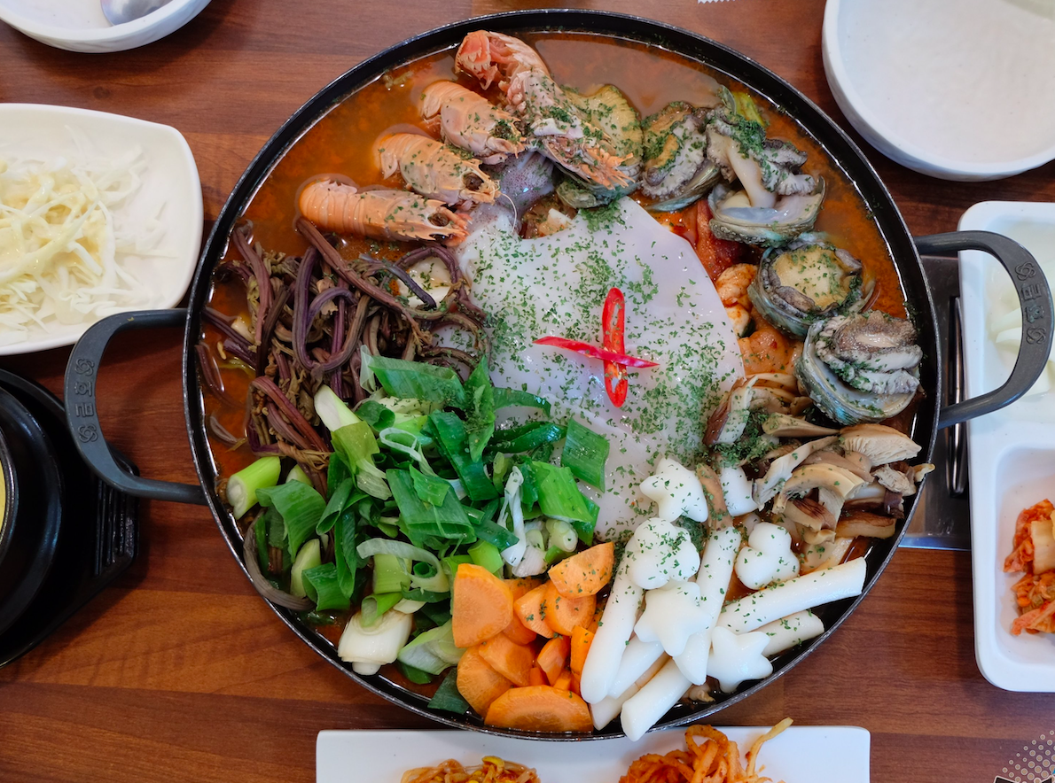 3 đặc sản ngon nức tiếng cả dân bản địa lẫn du khách đều thích ở đảo Jeju