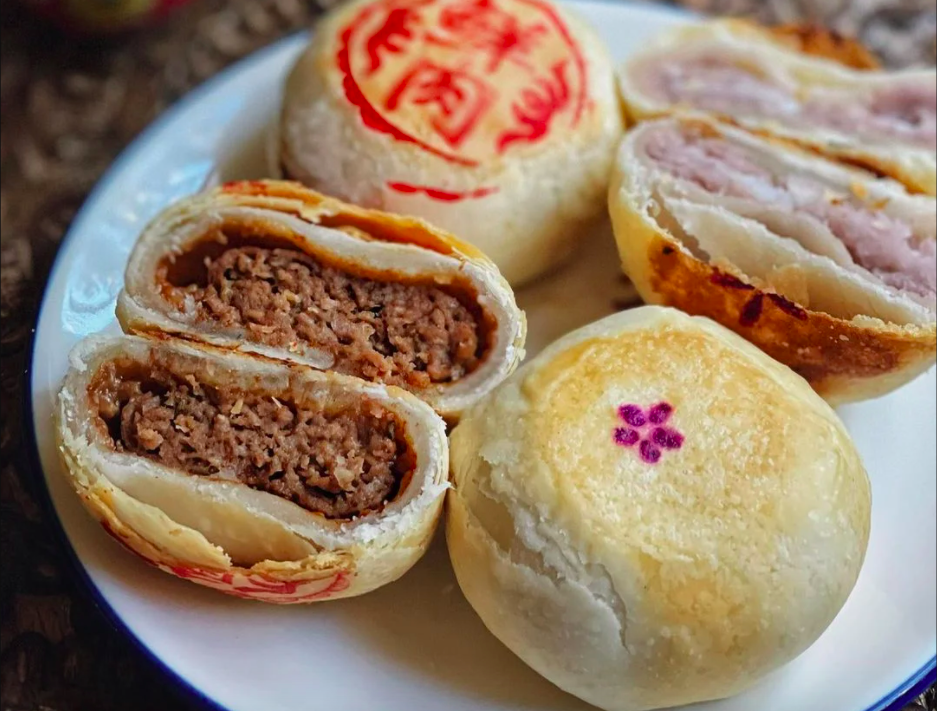 Học cách làm bánh nướng nhân thịt theo Lý Tử Thất để nhâm nhi ngắm trăng rằm tháng 8