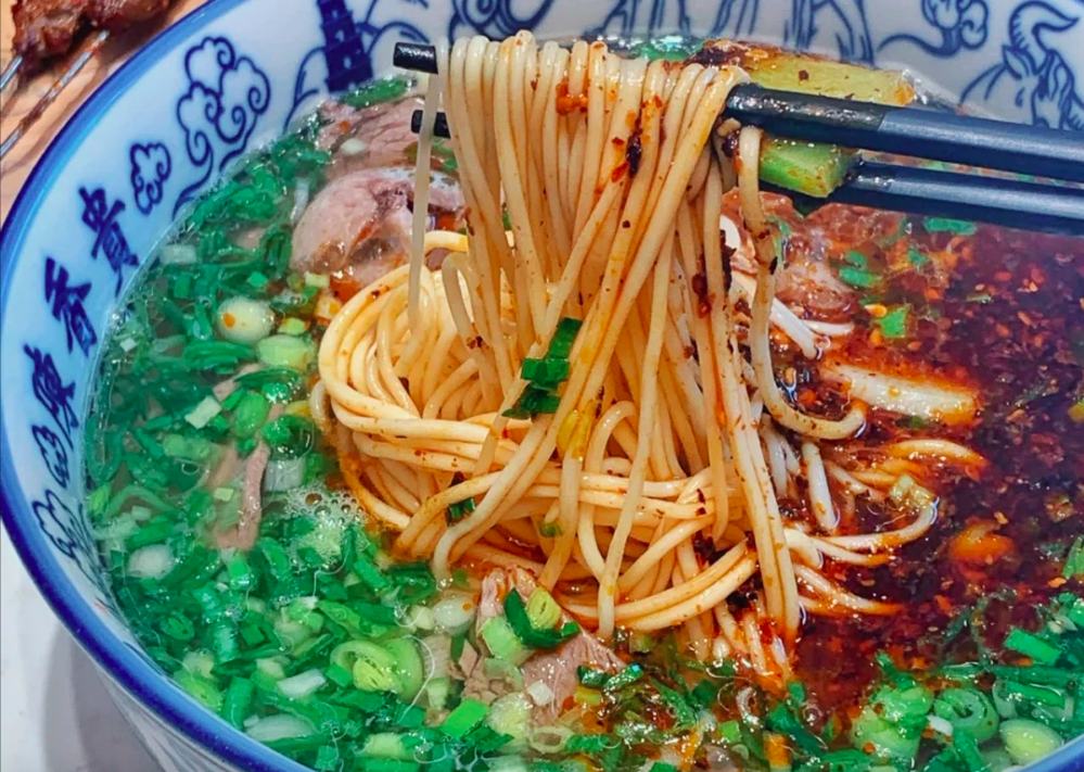 Mì bò Lan Châu, đặc sản khiến Lý Tử Thất mất hơn một tháng để học cách nấu