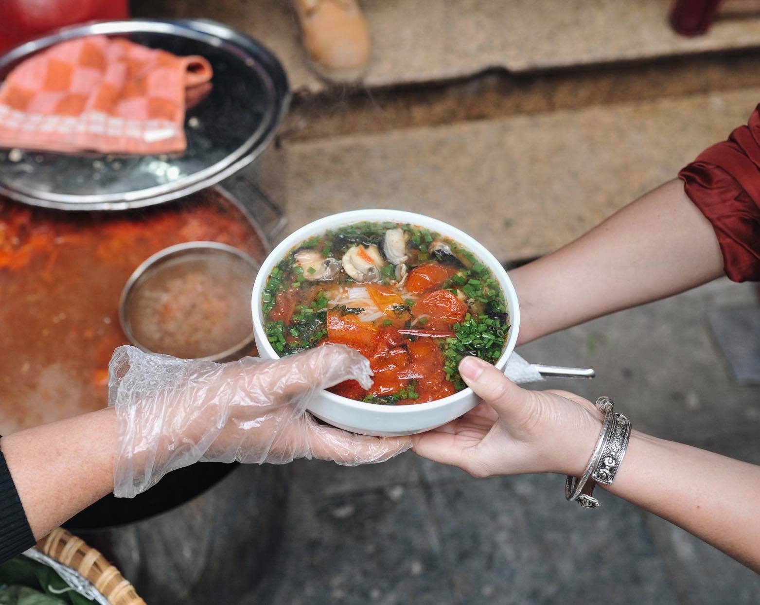8 trải nghiệm ăn uống được 'lên kèo' nhiều nhất dịp Hà Nội mở lại hàng quán