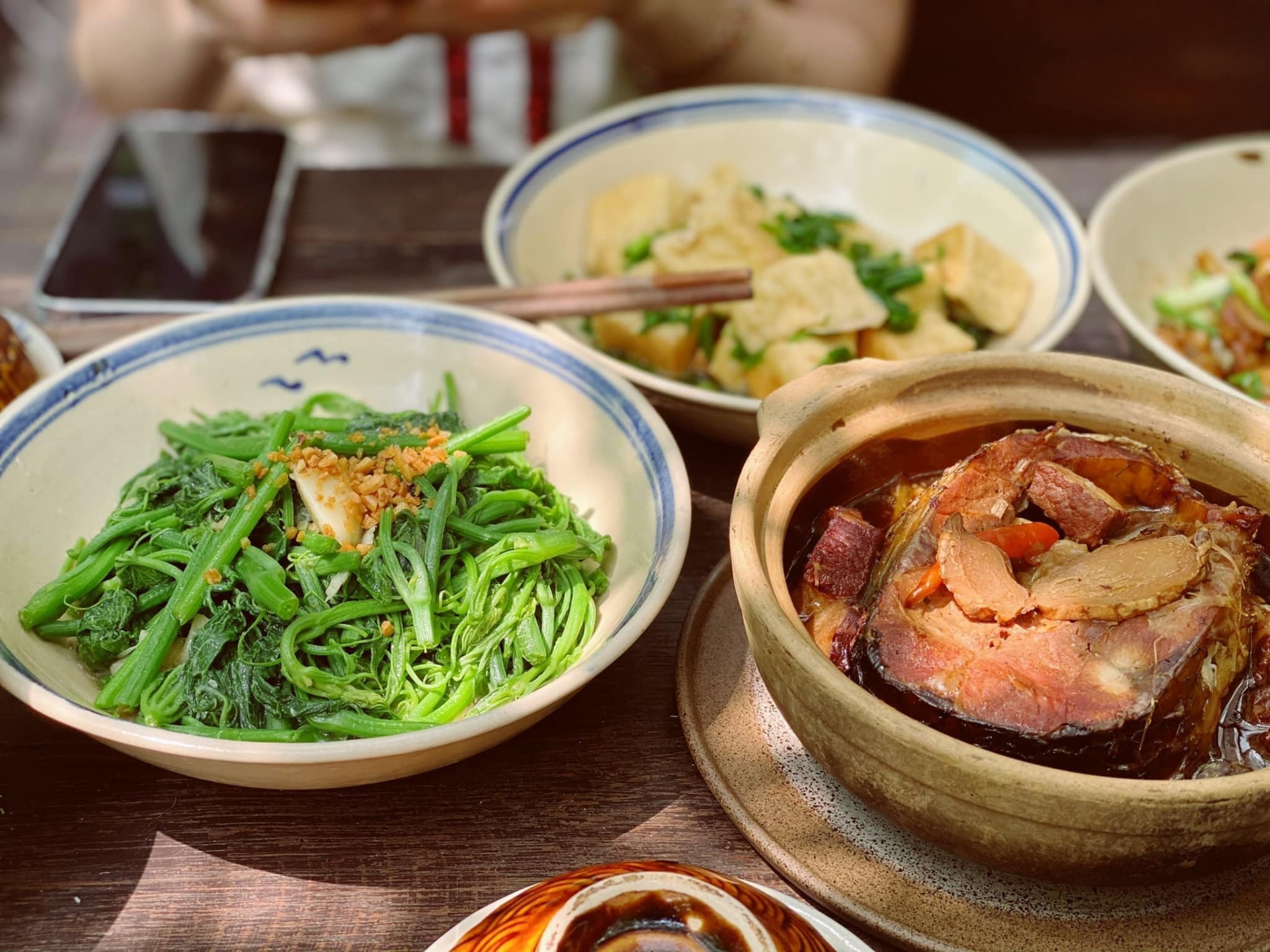Nét đẹp và sự khác biệt của văn hóa ẩm thực 3 miền Bắc - Trung - Nam - Ảnh 2