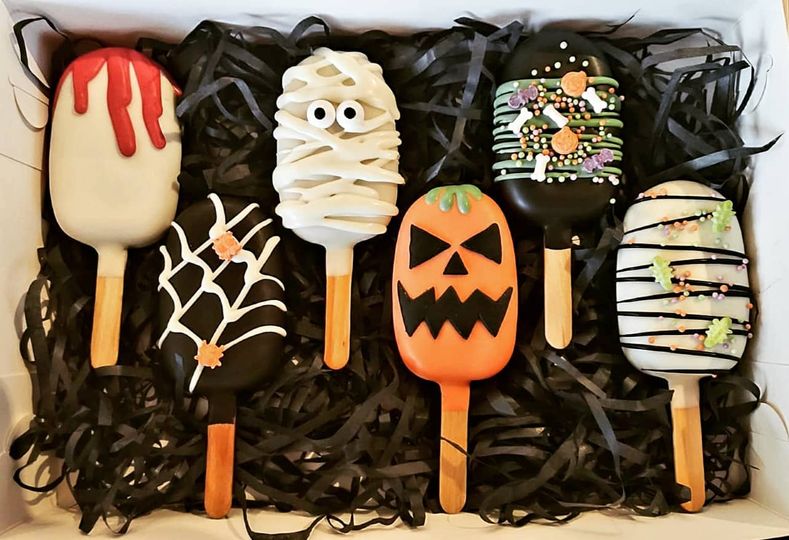 Cách làm kem ma quái ấn tượng, lạ mắt cho ngày lễ Halloween