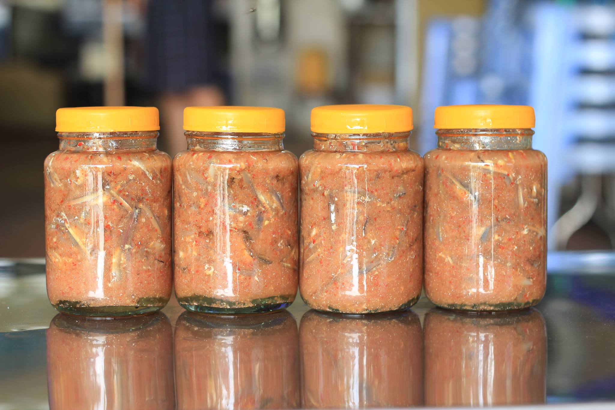 Thời gian sử dụng và mẹo bảo quản mắm tôm, mắm nêm, mắm ruốc hiệu quả