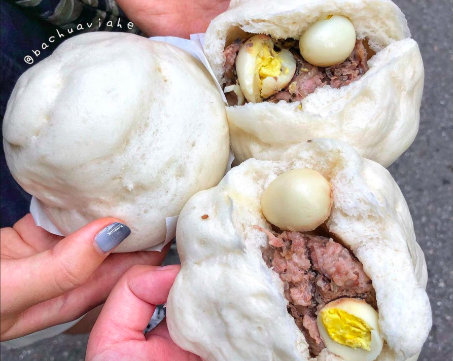 Bánh bao được Lonely Planet vinh danh là món ăn đường phố ngon nhất Việt Nam