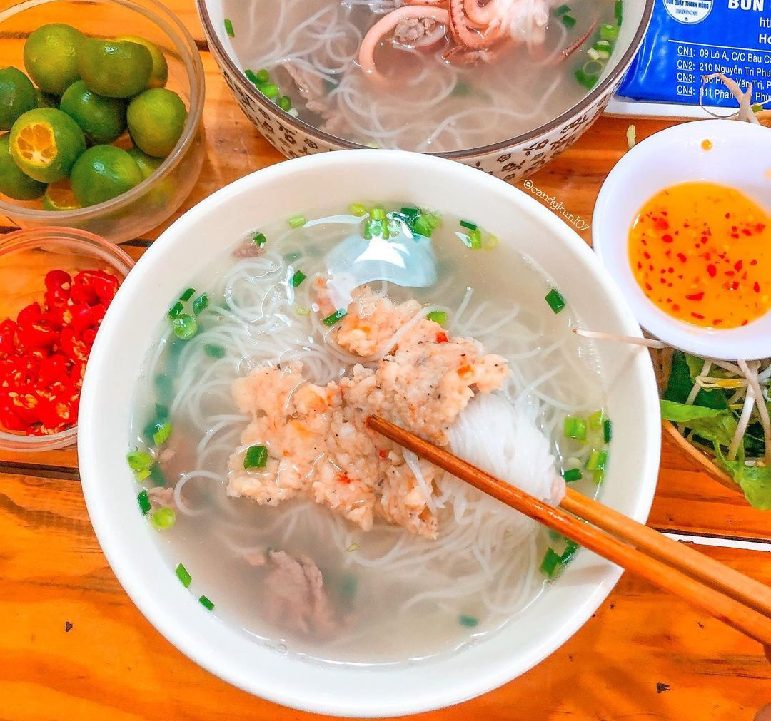Cách làm bún quậy Phú Quốc chuẩn vị, không cần đến "đảo ngọc" vẫn được ăn ngon