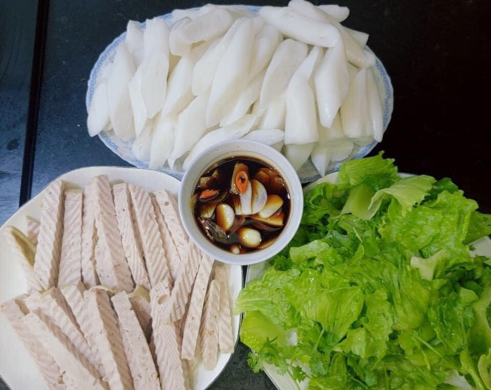 Bánh gật gù, món bánh chỉ toàn bột là bột vẫn được yêu thích ở Tiên Yên, Quảng Ninh