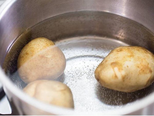 Cách làm súp khoai tây viên nhân thịt mềm thơm, bổ dưỡng cho cả gia đình - Ảnh 2