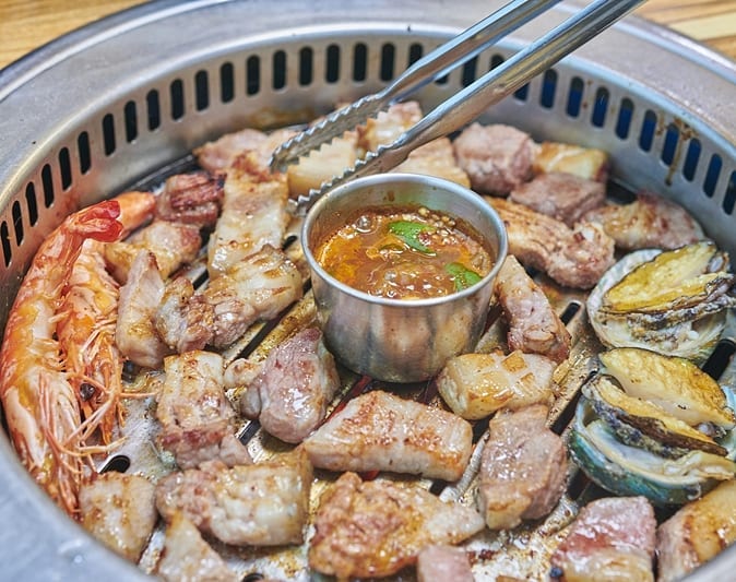 6 món đặc sản xuất hiện trong mọi cẩm nang ẩm thực phải thử của đảo Jeju