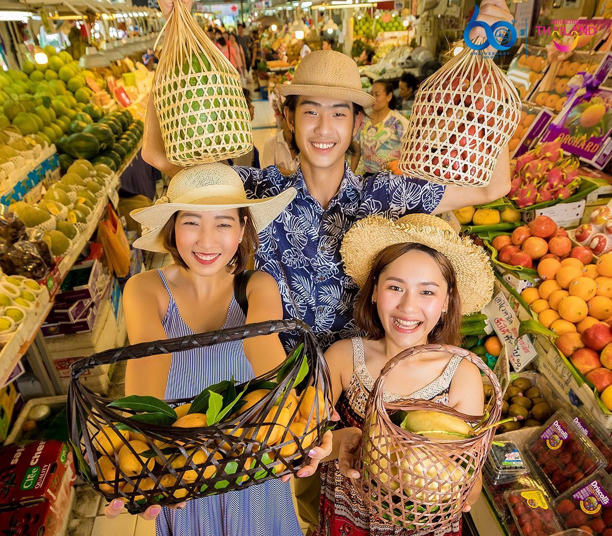 Chợ Or Tor Kor, khu chợ "đắt xắt ra miếng" để du khách trải nghiệm ẩm thực Bangkok