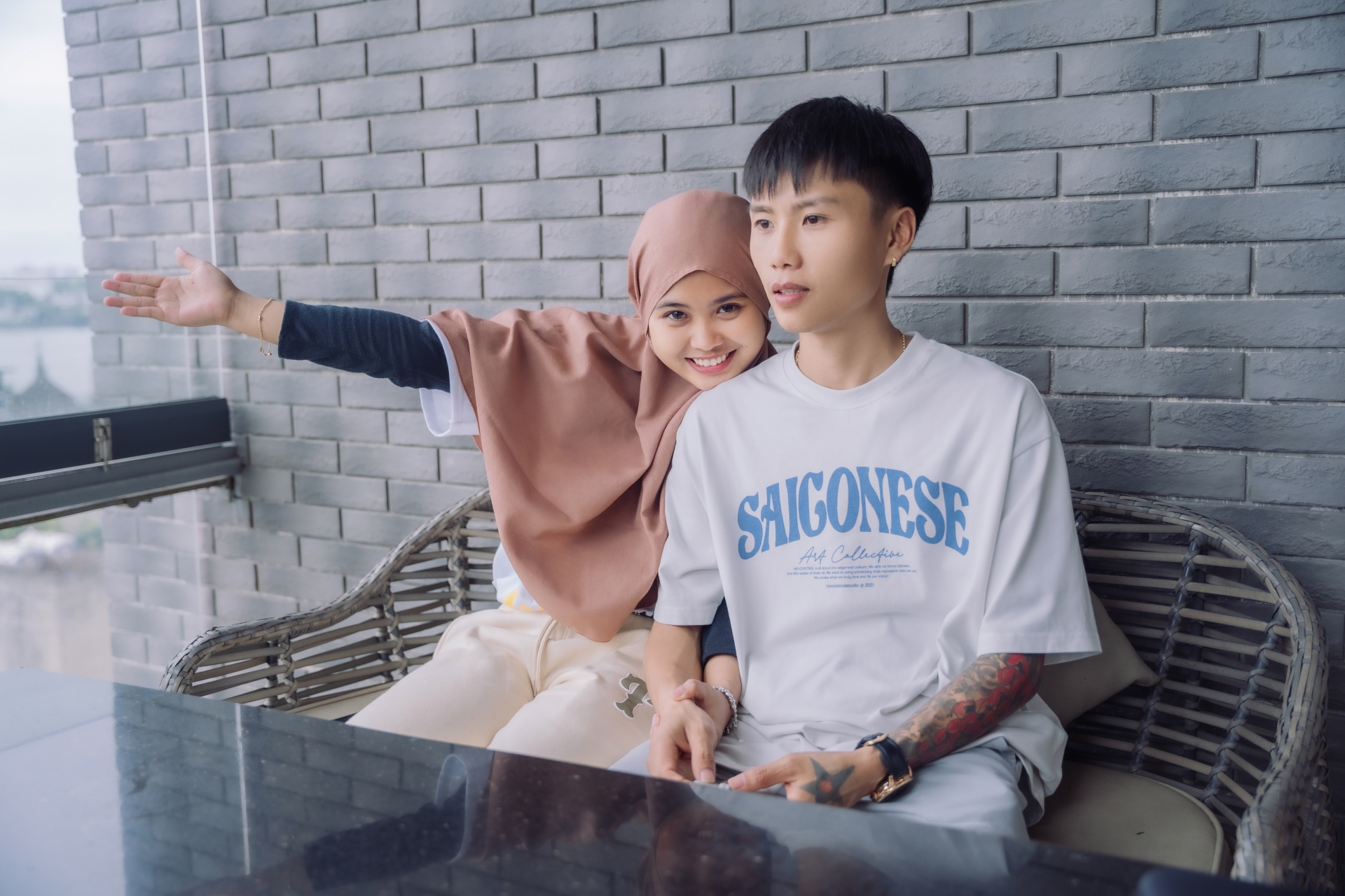 Đạt Villa kể về chuyện tình không hôn, không thân mật với Vidhia: Tôi quá bận rộn để bức bối - Ảnh 1