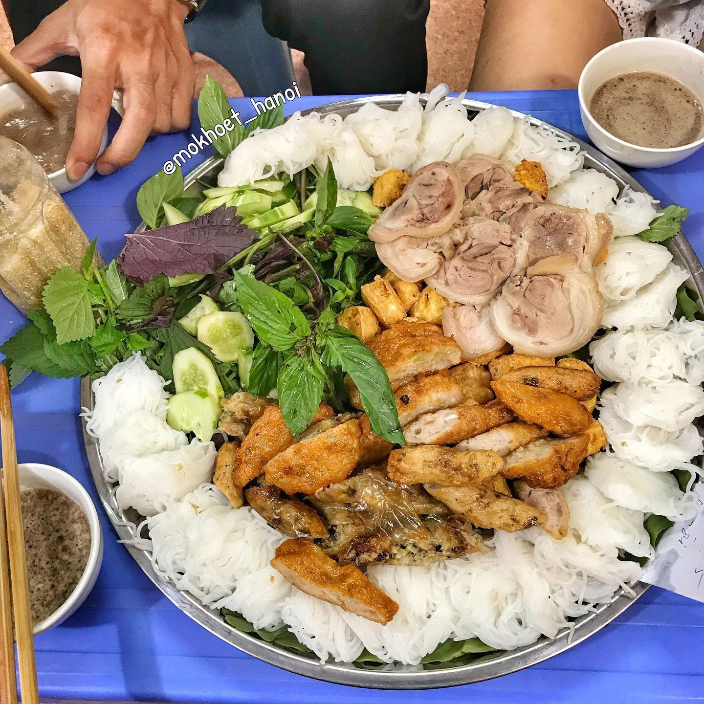 10 điều thú vị quanh Phố đi bộ - Ảnh 1