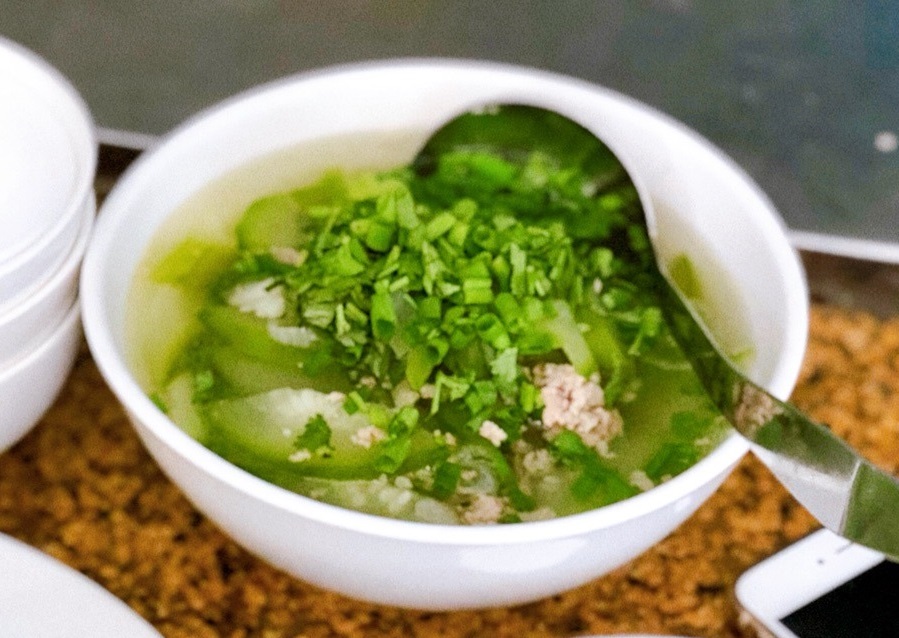 Cách nấu canh bí đao thịt băm, 10 phút là có món canh ngon ngọt đậm đà