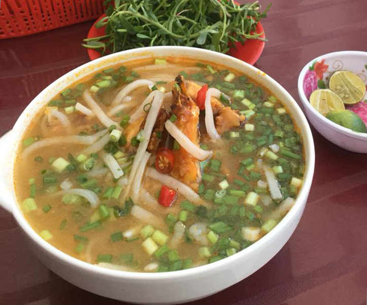 Cháo vạt giường - món cháo ăn phải dùng đũa ở Quảng Trị, bạn đã thử chưa?