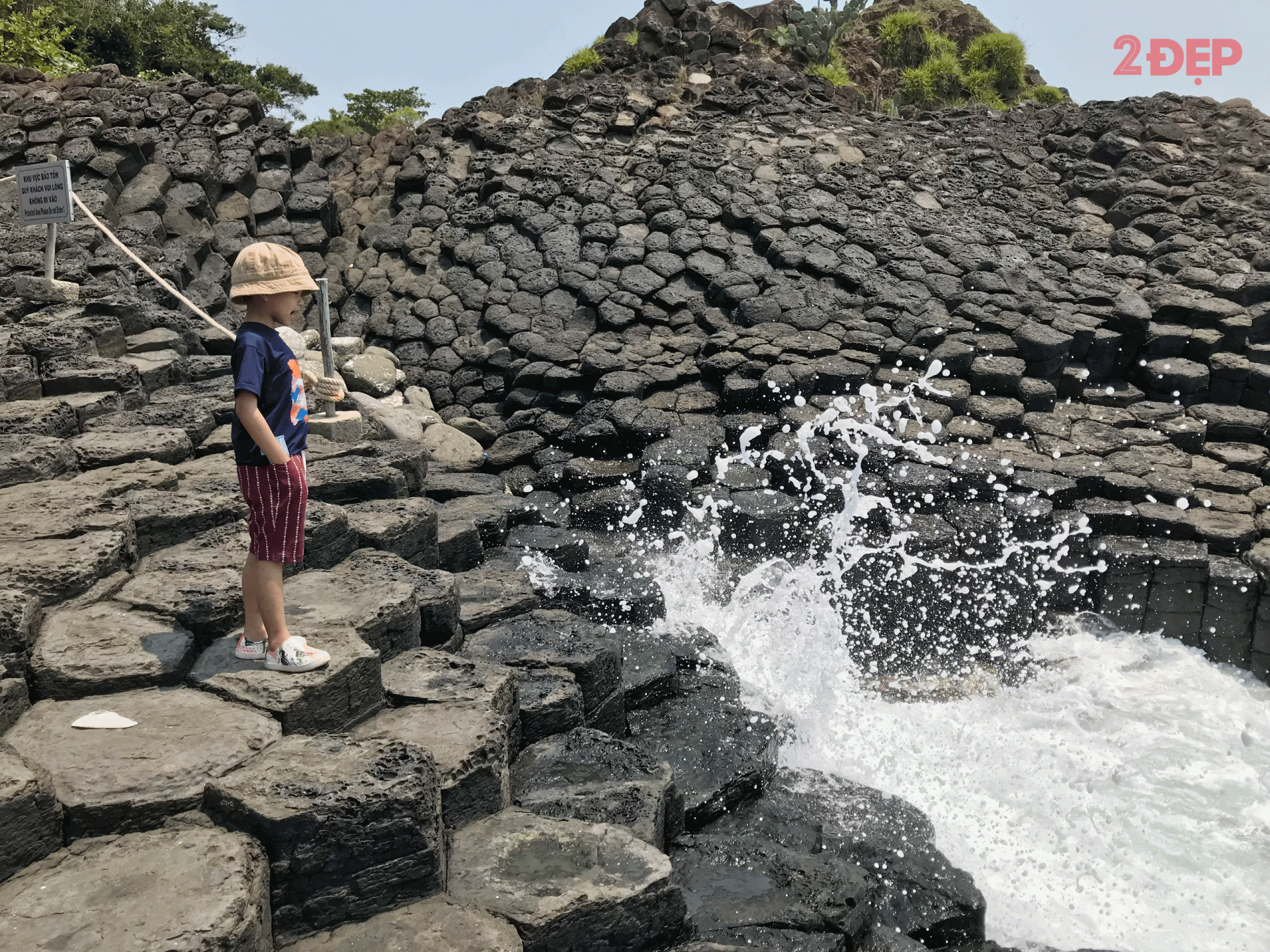 4 điểm du lịch hấp dẫn nhất Phú Yên, nếu không đặt chân đến thì tiếc hùi hụi - Ảnh 1