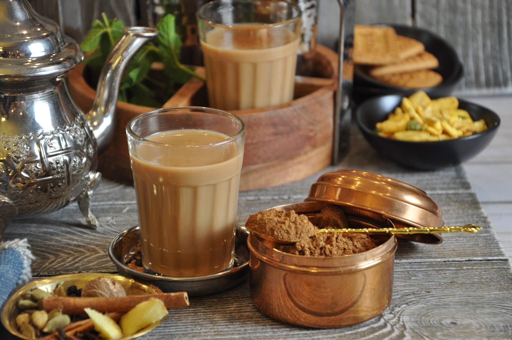 Masala Chai, món trà sữa thảo mộc hàng ngàn năm tuổi nổi tiếng của Ấn Độ