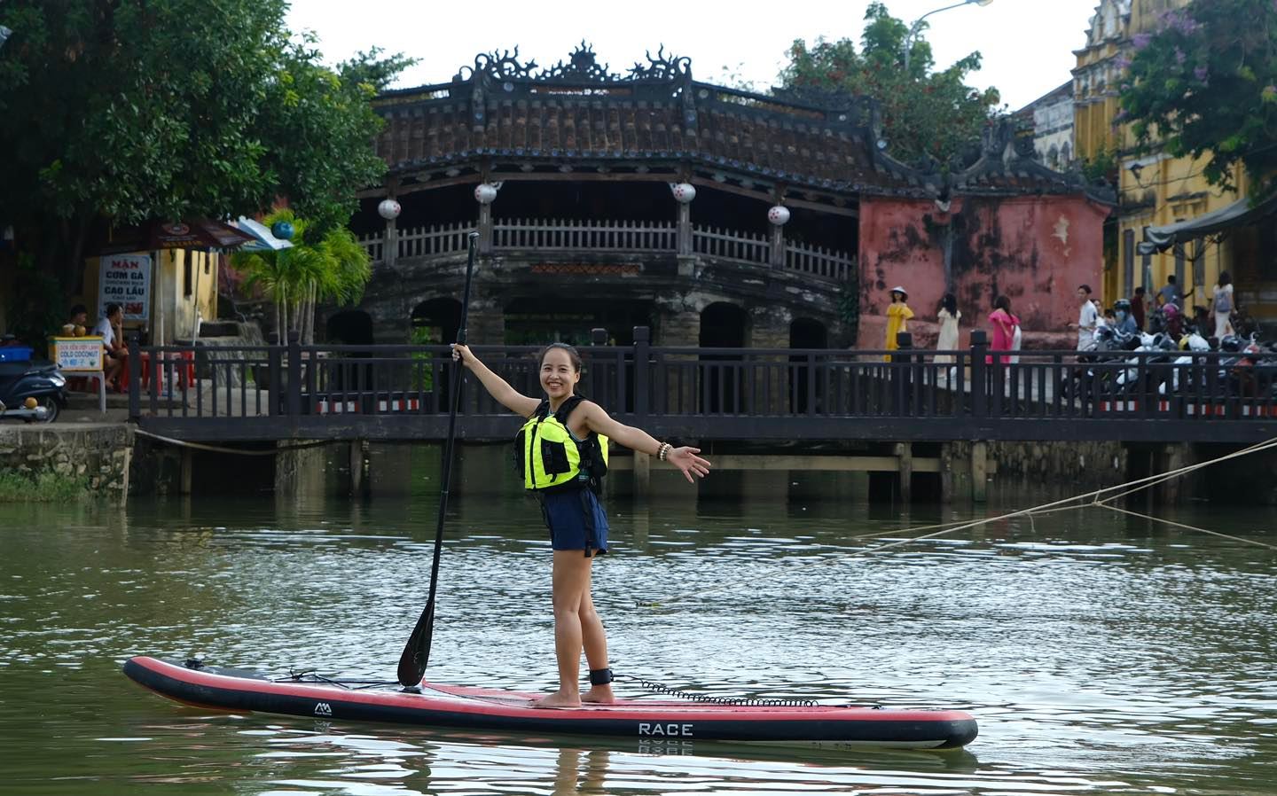 Chèo SUP trên sông Hoài, trải nghiệm thú vị mà bạn không nên bỏ qua khi đến Hội An - Ảnh 2