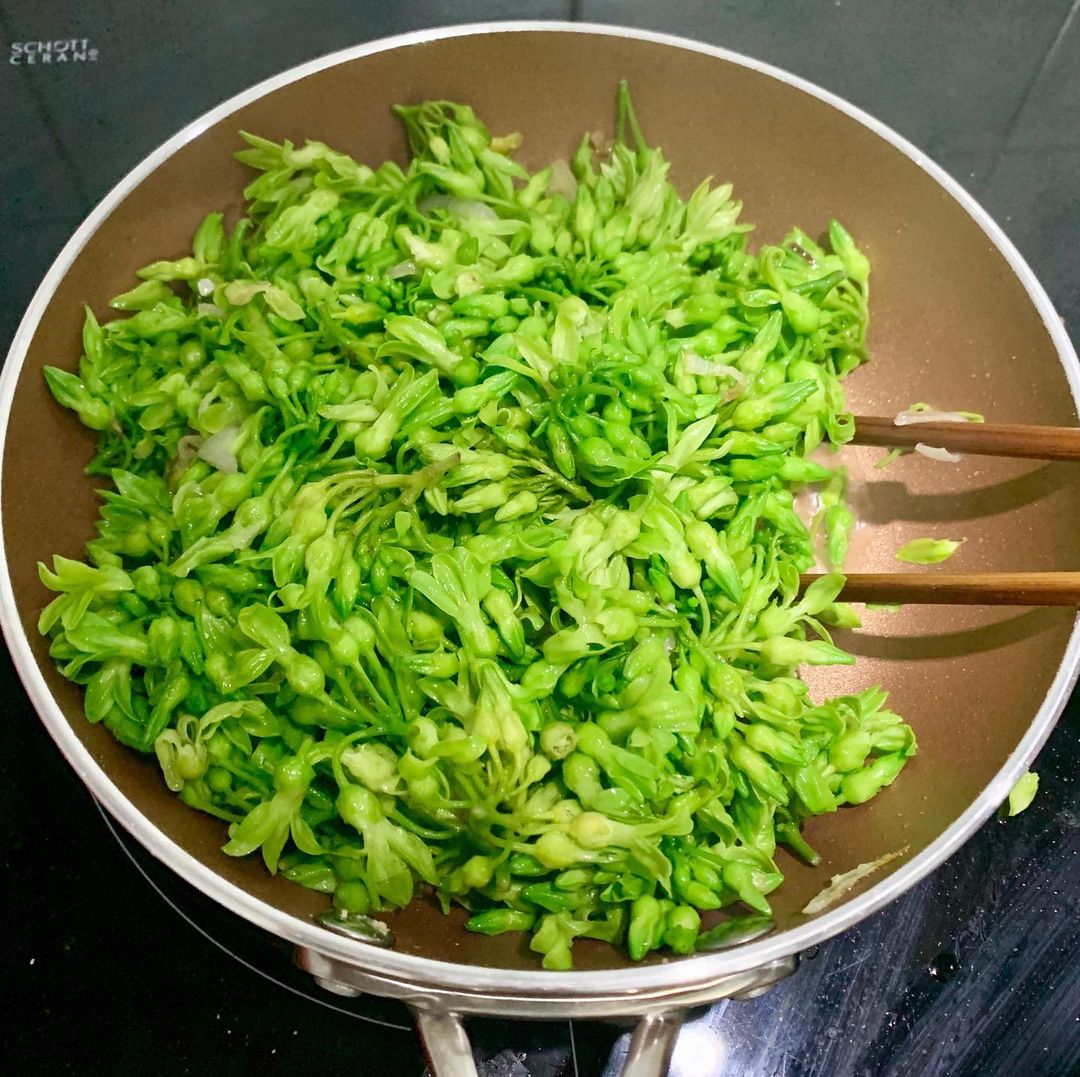 Cách làm thiên lý xào thịt bò, giòn ngon, bổ dưỡng cho những ngày hè oi ả - Ảnh 1