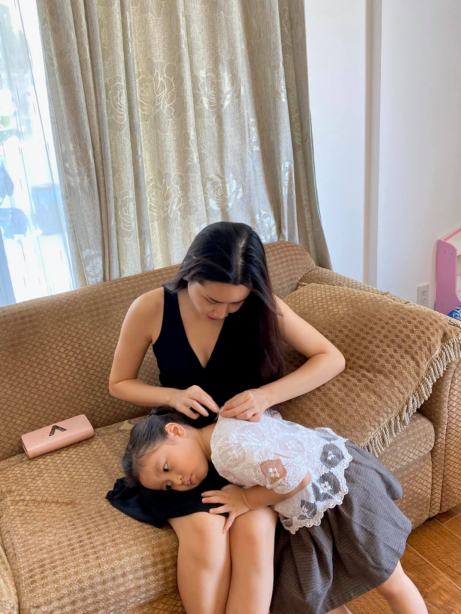 Nhà Lưu Hương Giang - Hồ Hoài Anh: Biệt thự rộng thoáng, đơn giản nhưng ấm cúng - Ảnh 11