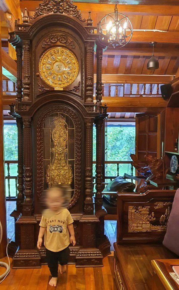 Biệt phủ của 3 danh hài đất Bắc: Rộng thênh thang bát ngát, nhiều ngóc ngách gây choáng ngợp - Ảnh 1