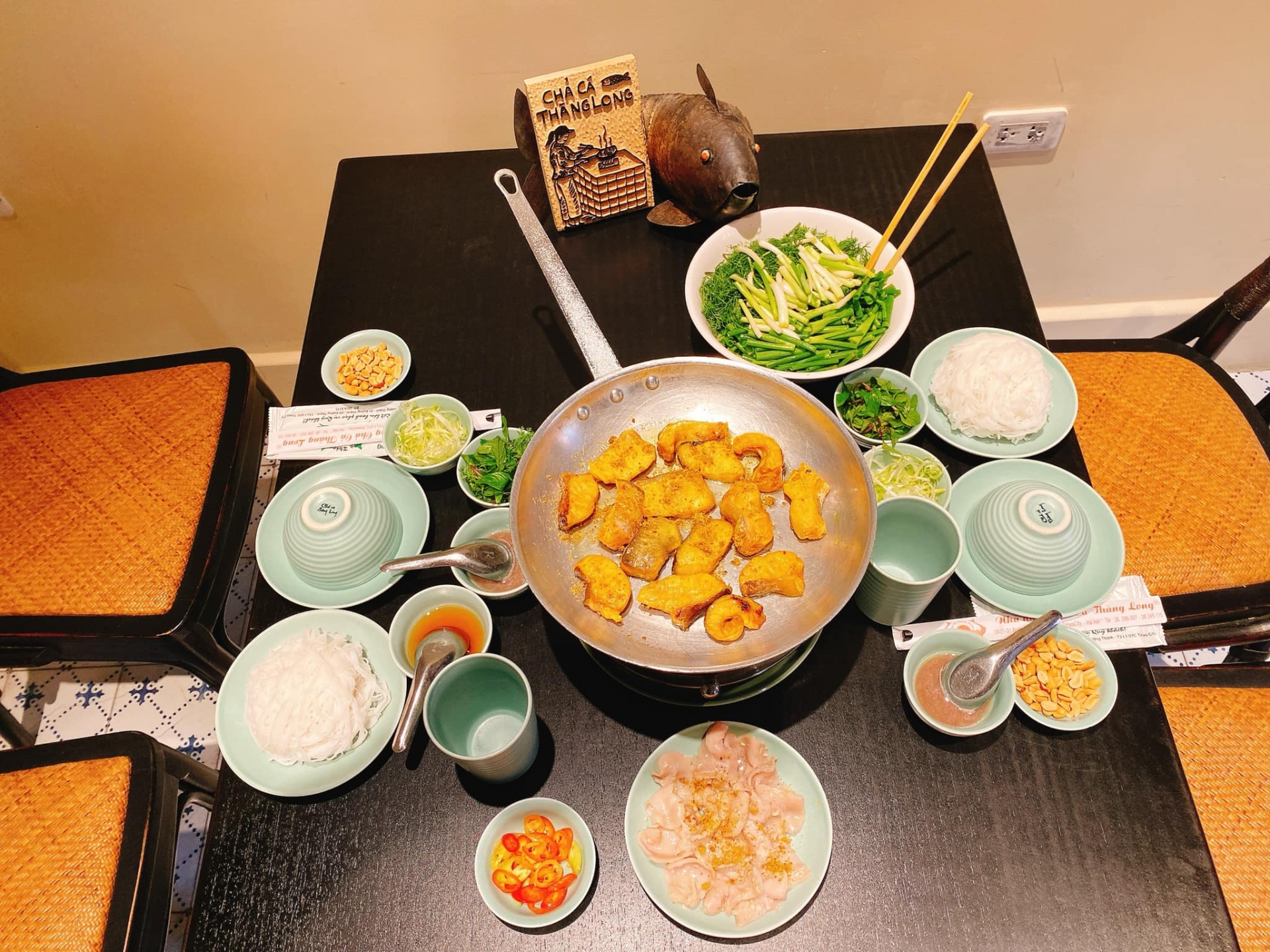nhà hàng quanh đây - Ảnh 1