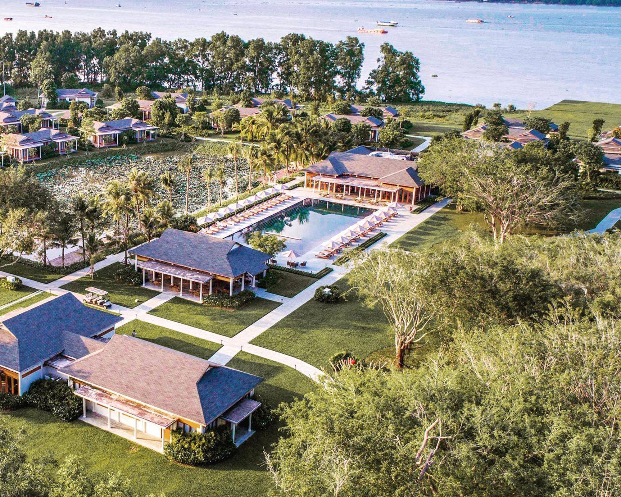 3 khu resort cao cấp “đắt xắt ra miếng” ở miền sông nước Tây Nam Bộ