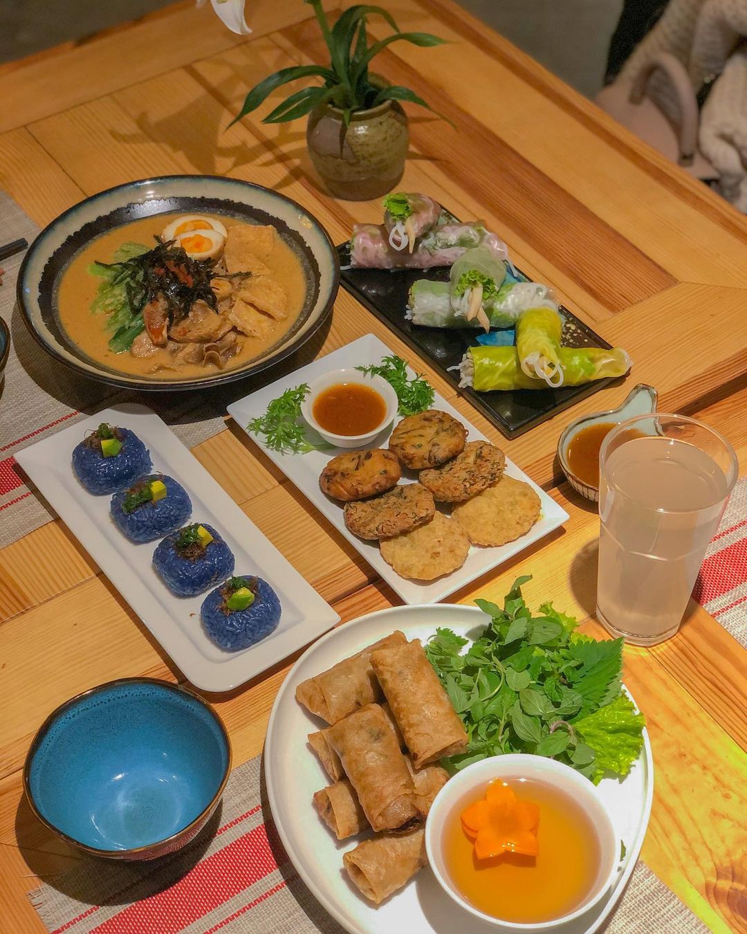 5+ nhà hàng chay mới toanh, đồ ngon, không gian đẹp ở Hà Nội - Ảnh 1