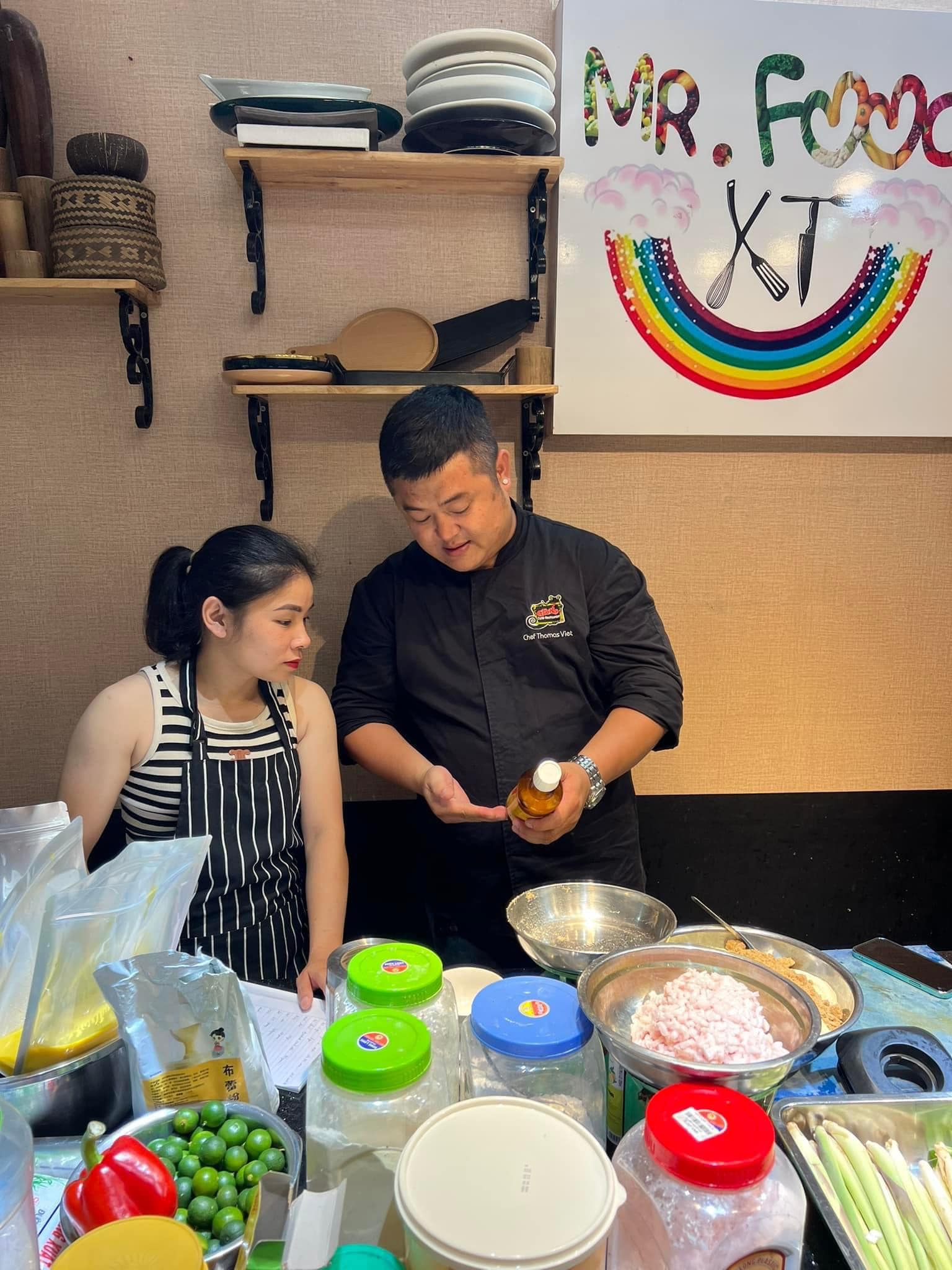 Đầu bếp Hoàng Việt và hành trình tìm ra cơ hội vàng vì phải đóng cửa 8 nhà hàng do dịch bệnh - Ảnh 2