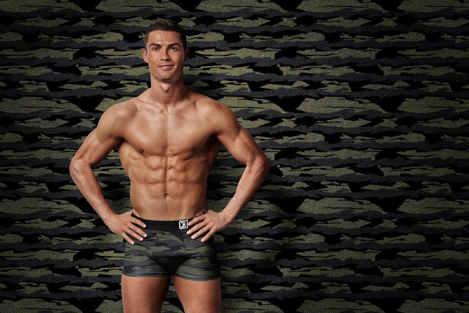 Giải mã bí kíp C.Ronaldo bật cao 2,25m ở tuổi 35