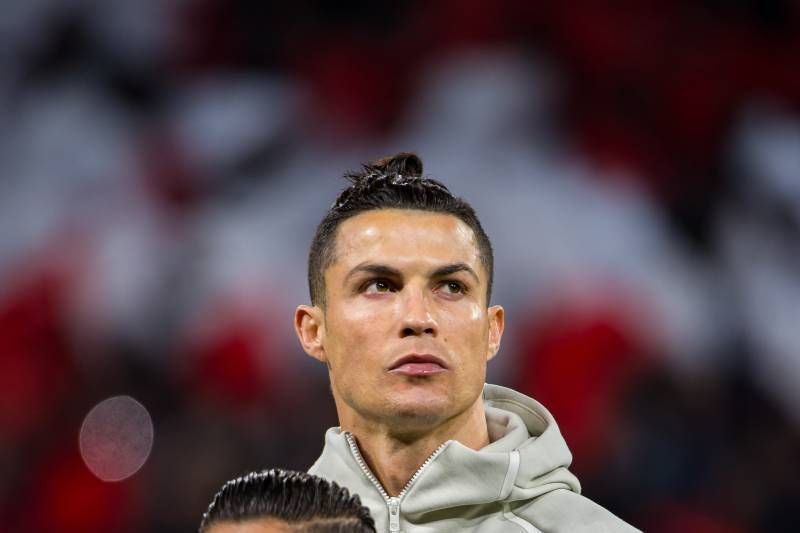 Cristiano Ronaldo dương tính với Covid-19.